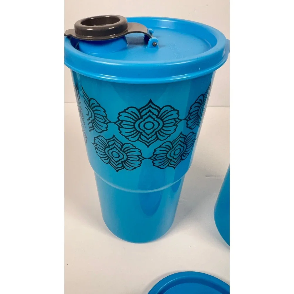 Tupperware ThirstQuake Mega Tumbler 30 oz On the Go Flip Top Cup Aqua Mandala